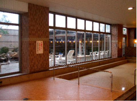 スーパー銭湯仕切りガラス｜施工後